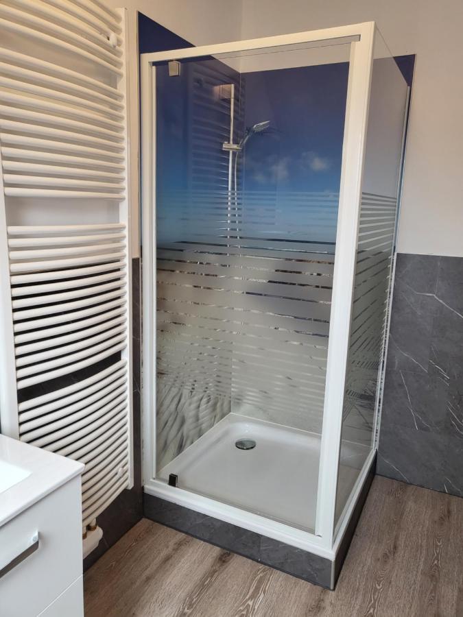 Urlaub Im Blauen Haus Apartment Sehestedt  Ngoại thất bức ảnh