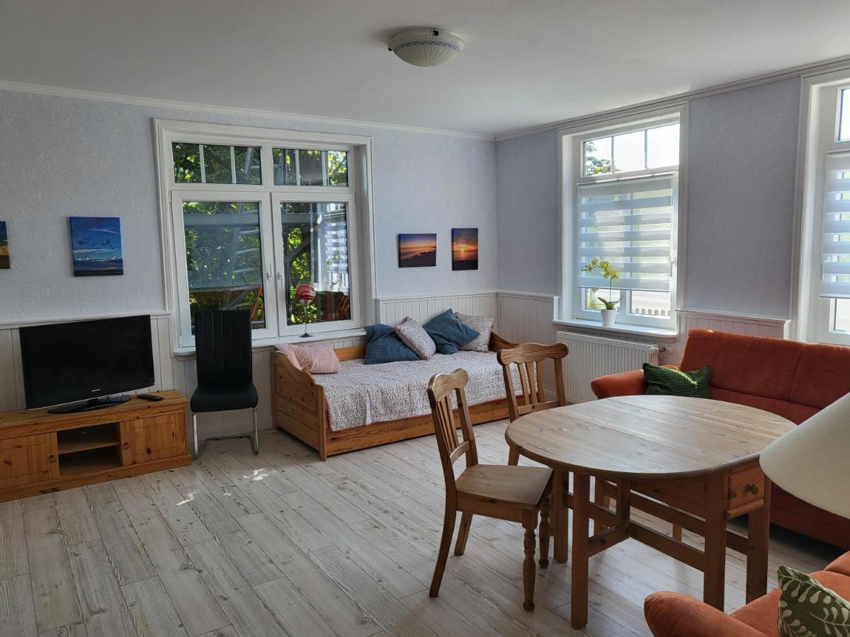 Urlaub Im Blauen Haus Apartment Sehestedt  Ngoại thất bức ảnh